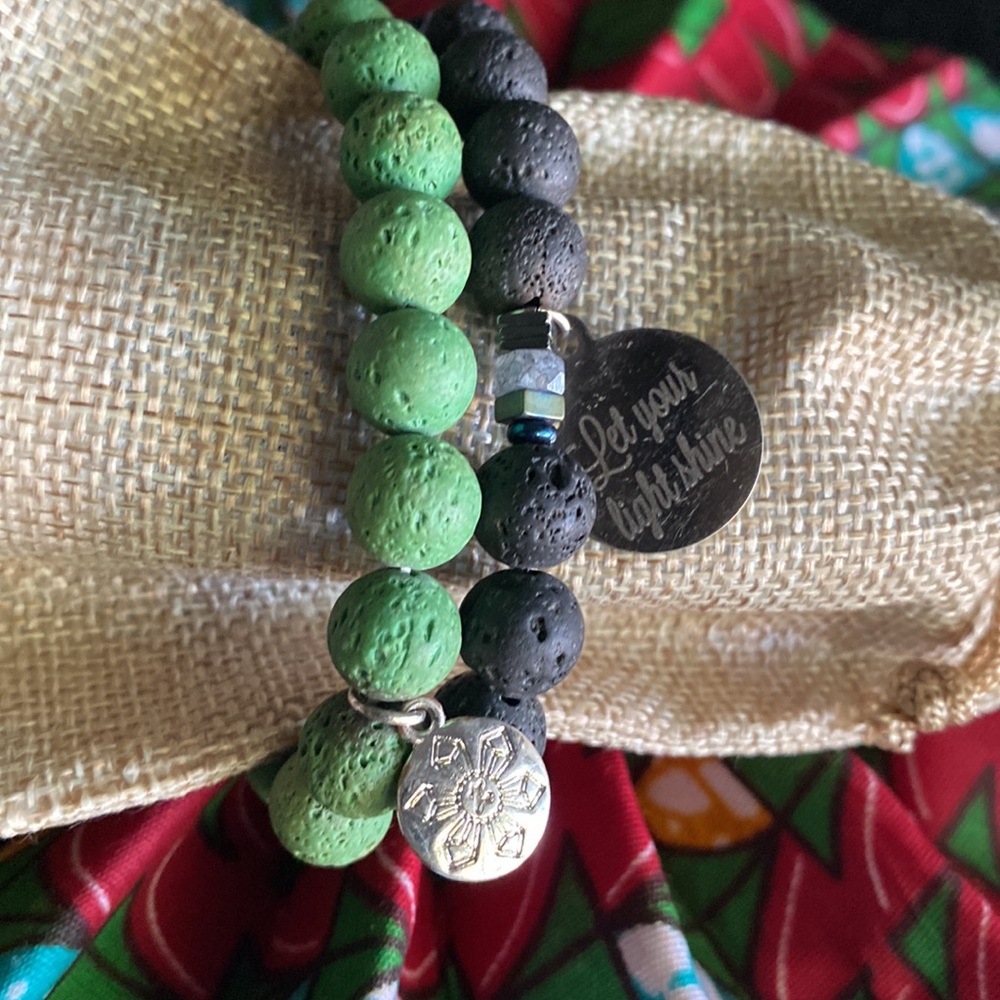 2-Piece Set Green and Black Lava Bead and Charm Stretch Bracelets